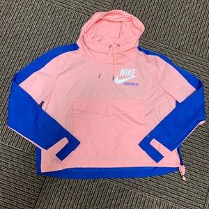 Nike Windbreaker